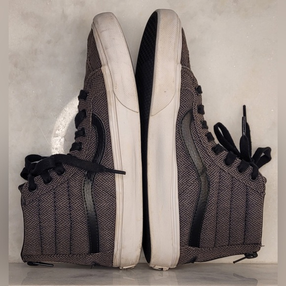 Vans SK8 Hi Gray and Black Herringbone Sneakers - Women's 7.5 /Men's 6 - Picture 3 of 10